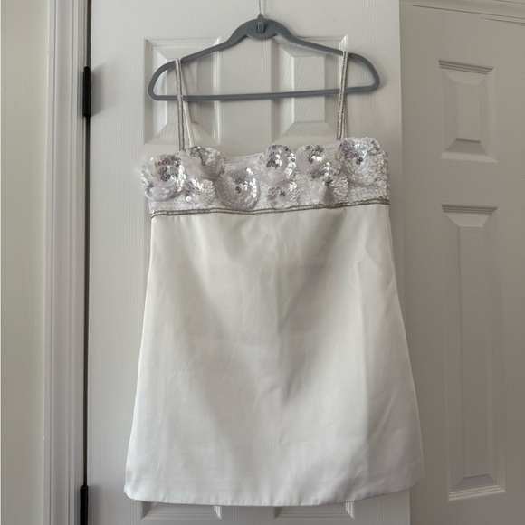 Retrofete Lark Sequin Embroidered Mini Dress White Silver NEW with tags - Picture 2 of 14